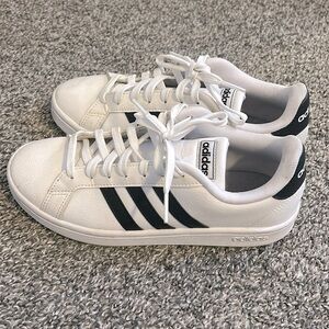 Women’s Adidas Superstars
